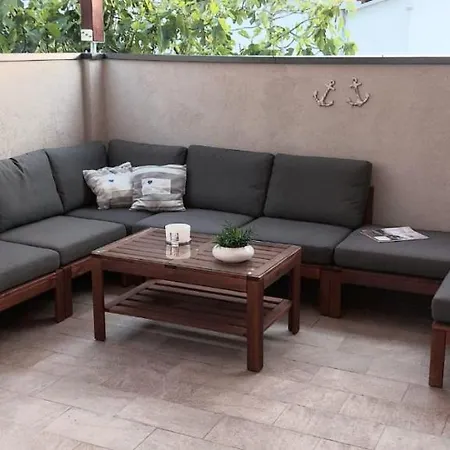 Apartment Apartman Ana